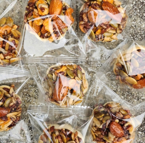 Bánh gạo lứt ăn chay ăn kiêng